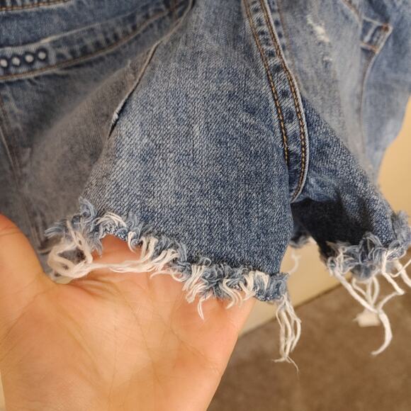 Blank NYC Size 27 Short Overalls Pocket Distressed Raw Hem Summer Cotton Blue - Picture 6 of 11
